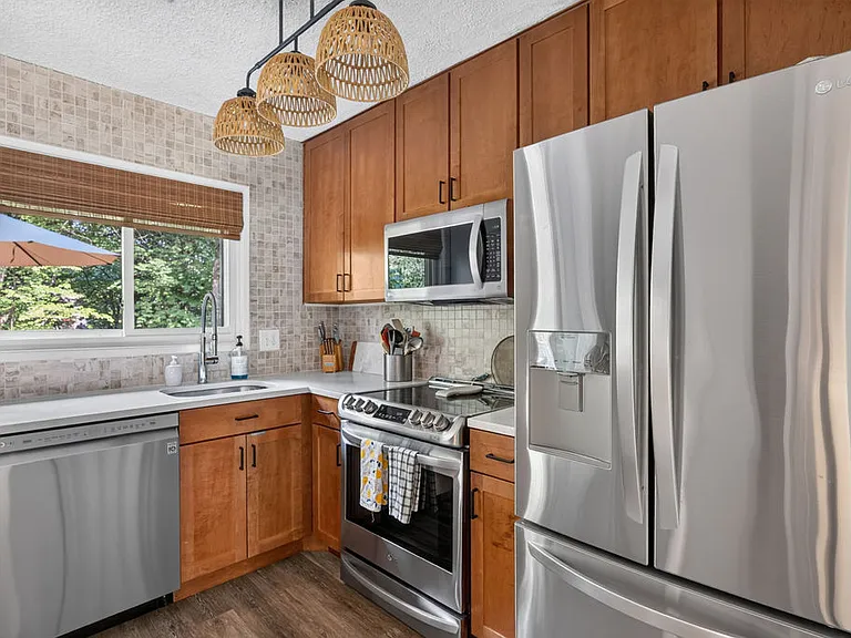 2190 Cartwright Pl — Photo 15