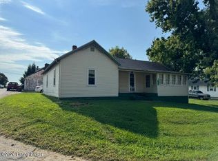 308 West St, Bedford, KY 40006
