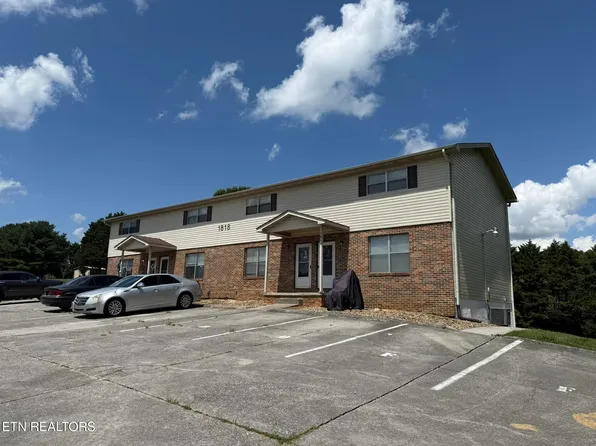 1818 Meadowland Ln, Louisville, TN 37777