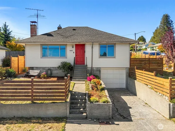 2131 Trenton Avenue, Bremerton, WA 98310