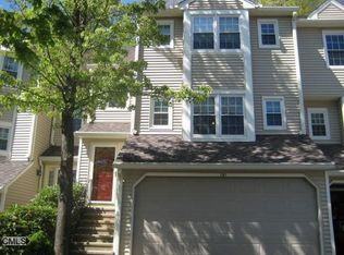 141 Governor Trumbull Way, Trumbull, CT 06611