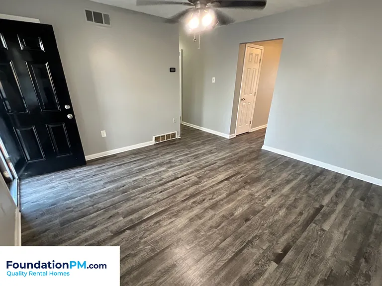 4325 Merlcrest Cv — Photo 6