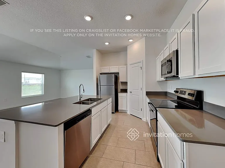 3043 Blue Bonnet Ln — Photo 5