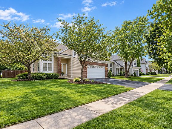 2nd image of 1463 Newcastle Ln