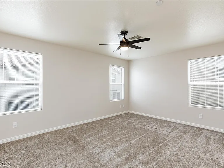 5327 Lazy Breeze Ave — Photo 21