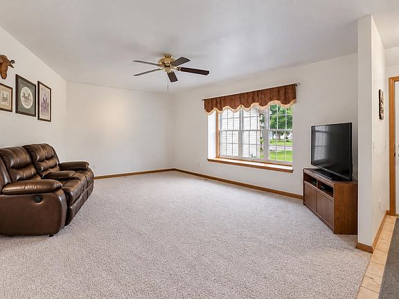 5th image of 1123 Stillmeadow Ln