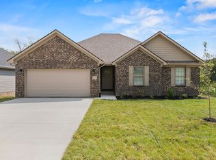 825 Wyatt Ct, Richmond, KY 40475