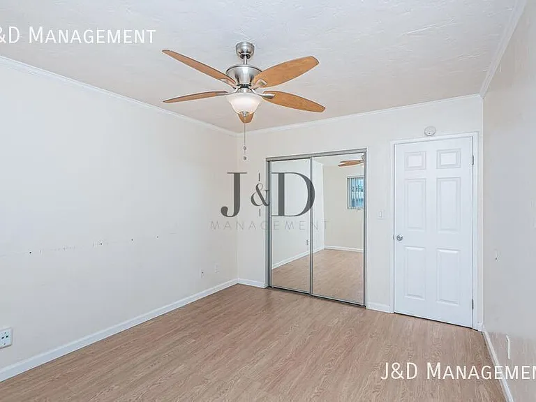 2664 Magnolia Ave #5 — Photo 5