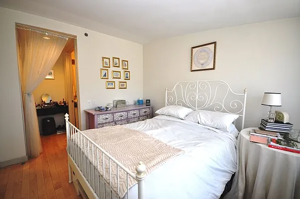 Rented by Corcoran | media 5