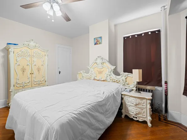 2746 Kennedy Boulevard image 25 of 37