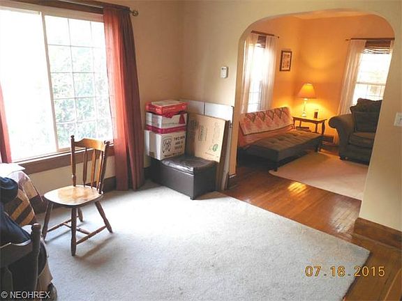5th image of 122 28th St NW