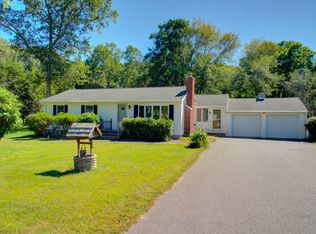 10 Summit Dr, Tolland, CT 06084