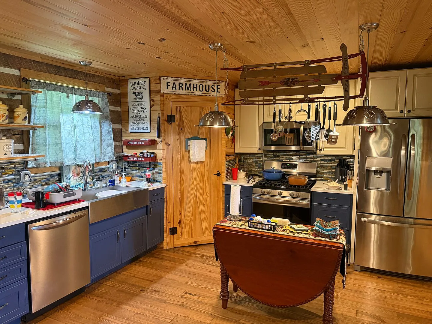 4587 Hwy 171 "Cabin" — Photo 3
