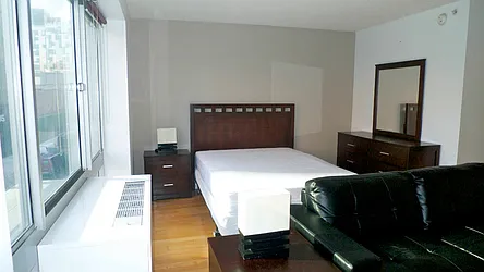 Rented by Bond New York