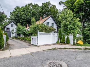 18 Frost St, Springvale, ME 04083