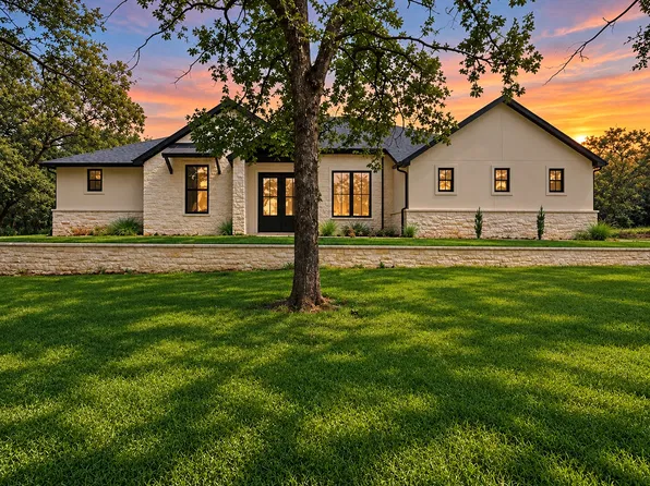 3501 Williamson Rd, Granbury, TX 76048