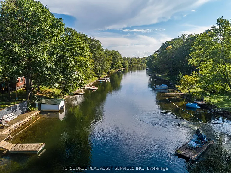 3526 Monck Rd — Photo 2