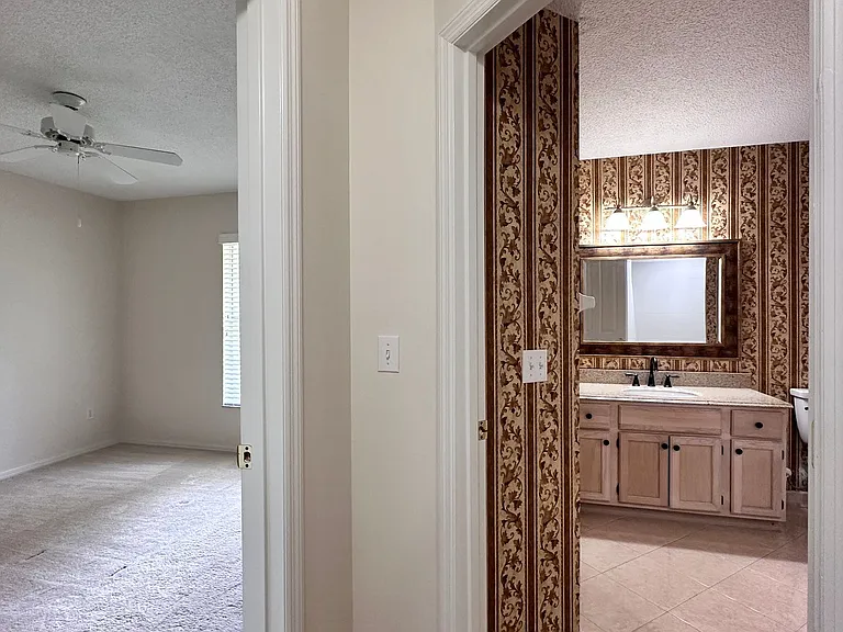 7468 Aprelle Dr — Photo 18