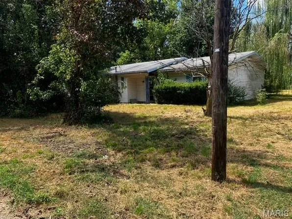 1009 E Almar St, Malden, MO 63863