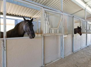 161 Lemon Grove Dr, Fallbrook, CA 92028