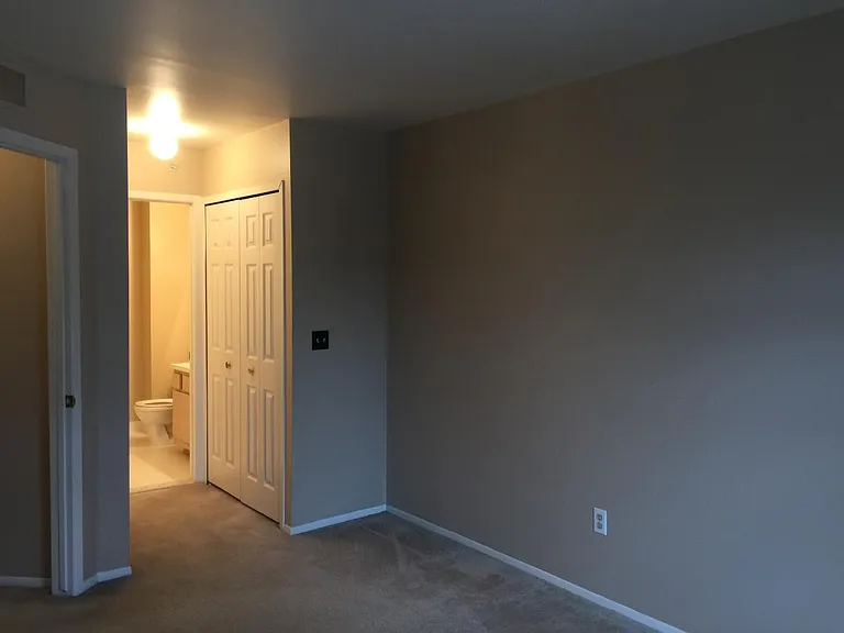 22204 Cape Cod Way — Photo 9