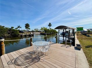 11242 Matlacha Ave, Matlacha, FL 33993