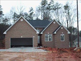 2nd image of 118 S Hamlet Ct