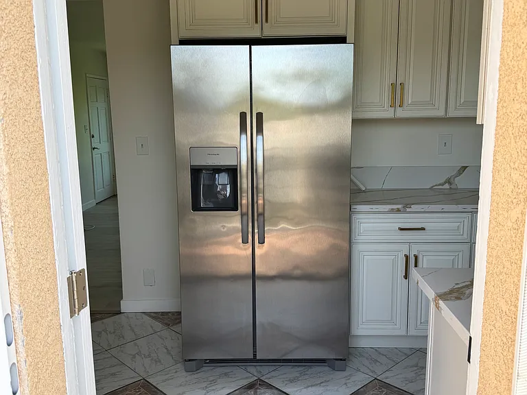 505 S Lake St #3 — Photo 5