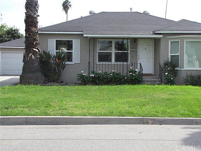 1st image of 25841 Lomas Verdes St