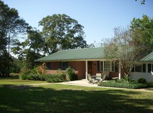 115 Charles Mitchell Rd, Poplarville, MS 39470