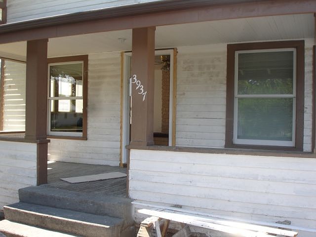 1st image of 3937 2nd Ave S