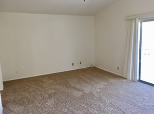 44096 Galicia Dr, Hemet, CA 92544