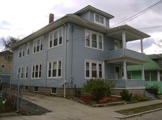 170 Whitmarsh St, Providence, RI 02907