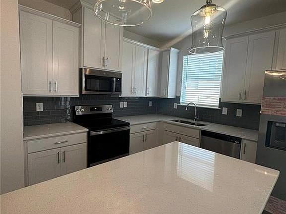 5th image of 5801 Calle Vista Dr