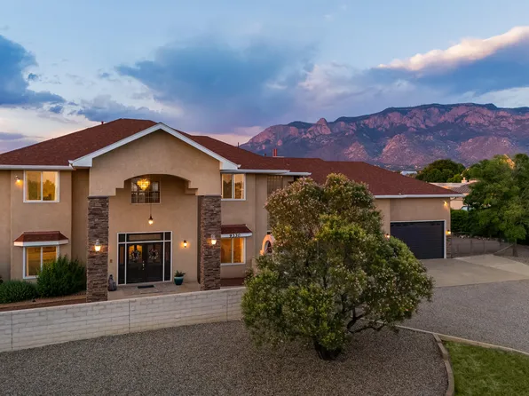9330 Carmel Ave NE, Albuquerque, NM 87122