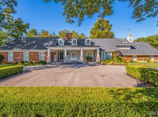13527 Royal Glen Dr, Saint Louis, MO