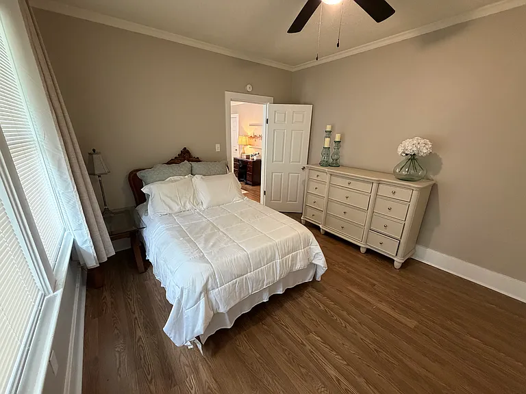 751 N Evergreen St #751 — Photo 7