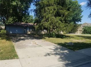 4420 W 90th Ter, Prairie Village, KS 66207
