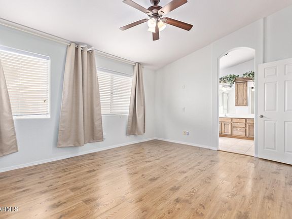5th image of 1373 W THOMPSON Way