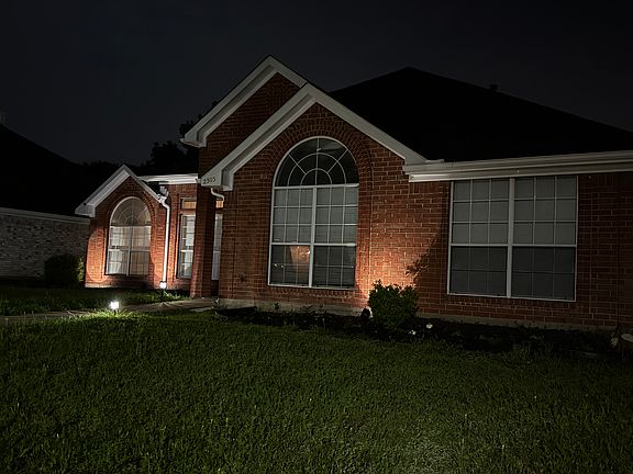 2nd image of 2305 Austin Dr