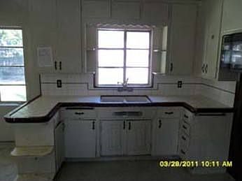 4th image of 4781 E Tyler Ave