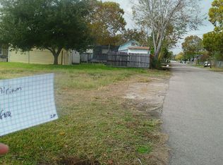 408 Miriam St, Baytown, TX 77520