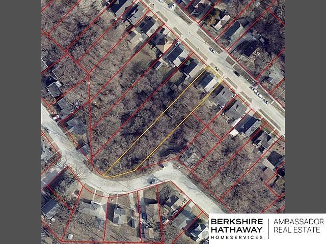 2nd image of 666 Franklin Ave