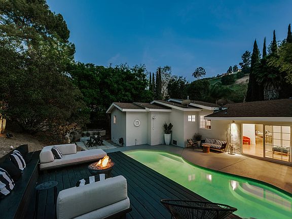 2nd image of 3140 Laurel Canyon Blvd