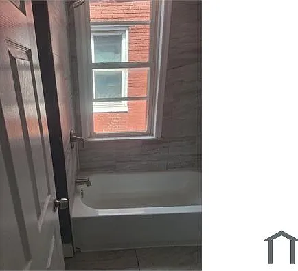 1400 N Eden St — Photo 13