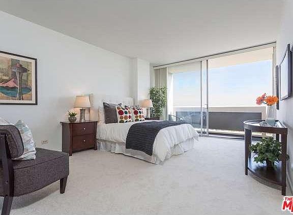 3rd image of 2222 Avenue Of The Stars Unit 1001