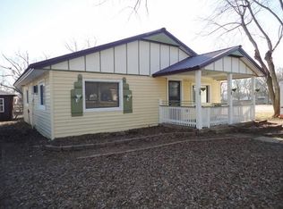 1113 S Mill St, Grove, OK 74344