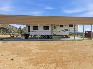 11964 S Sherry Rd, Yucca, AZ 86438
