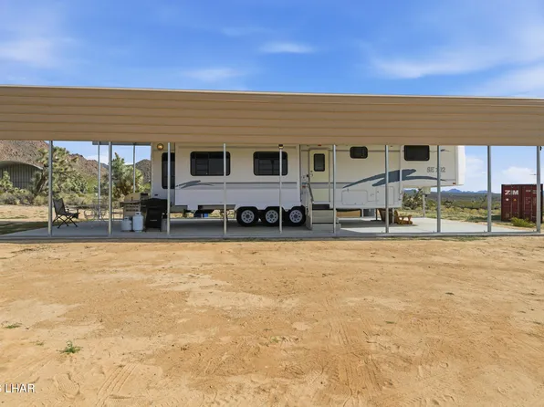 11964 S Sherry Rd, Yucca, AZ 86438