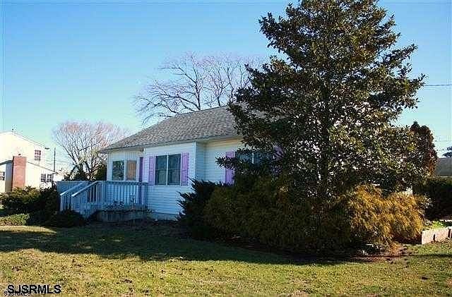 2nd image of 2300 Revere Blvd